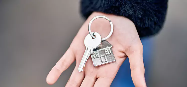 Trusted Broken Key Extraction Central Islip
